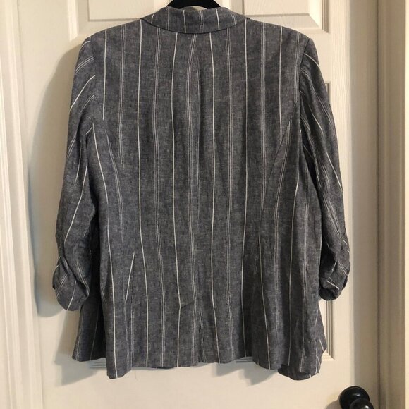 Lane Bryant gray white striped linen blend cinched 3/4 sleeve blazer size 18 - Picture 6 of 6
